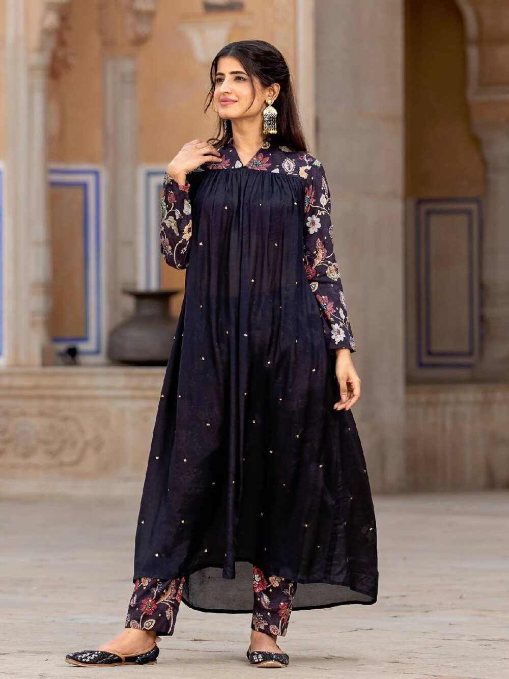 Shop Primary Image Shop Primary Image