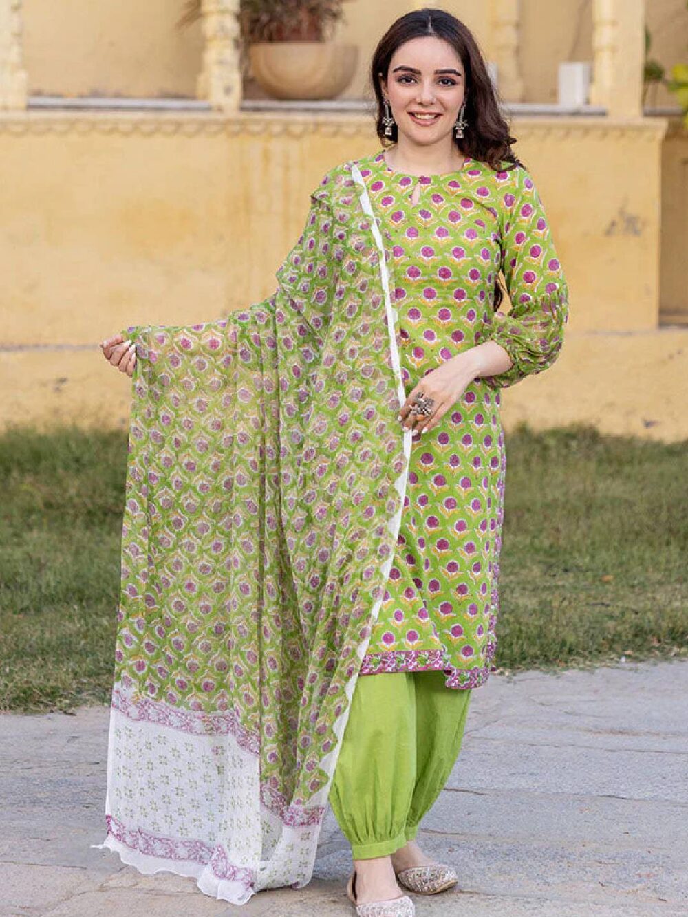 Shop Primary Image Shop Primary Image