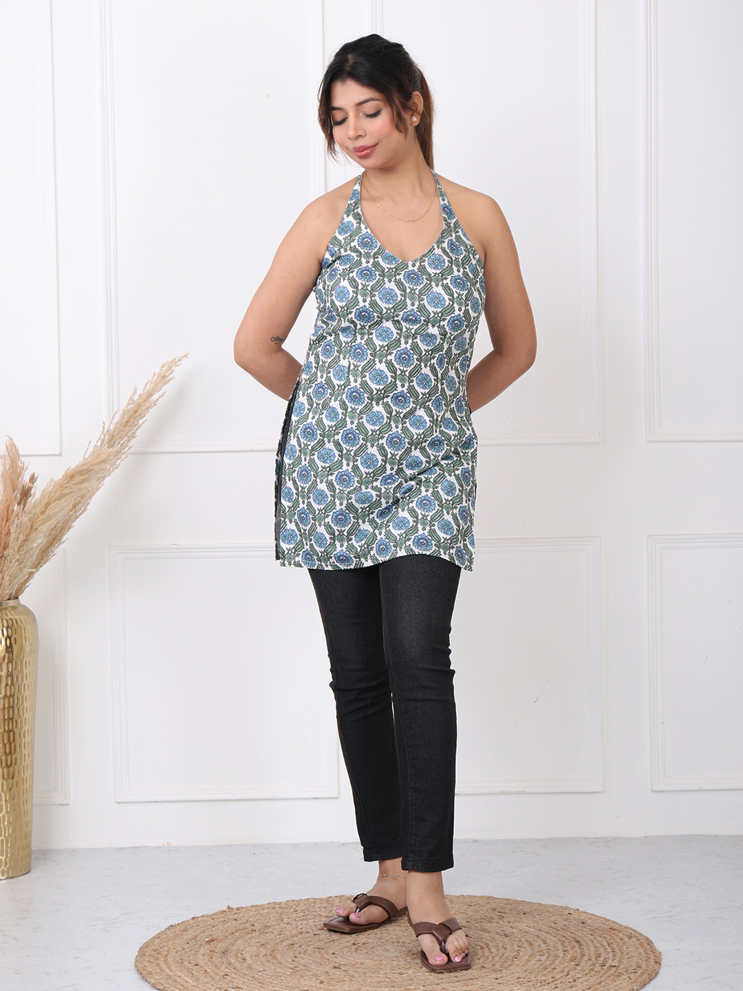 Short Kurti